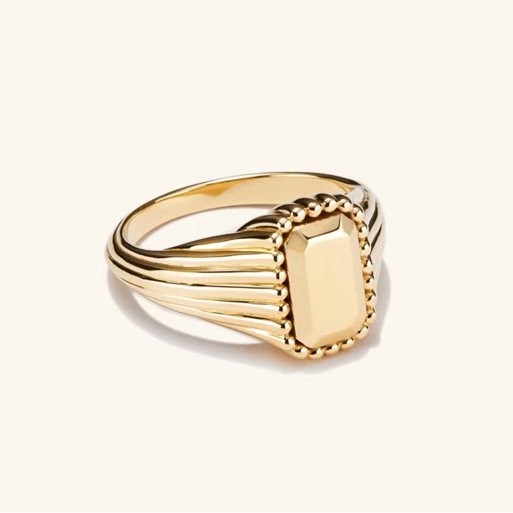 Mejuri Jenna Lyons Signet Pinky Ring, 14k yellow gold, size 5